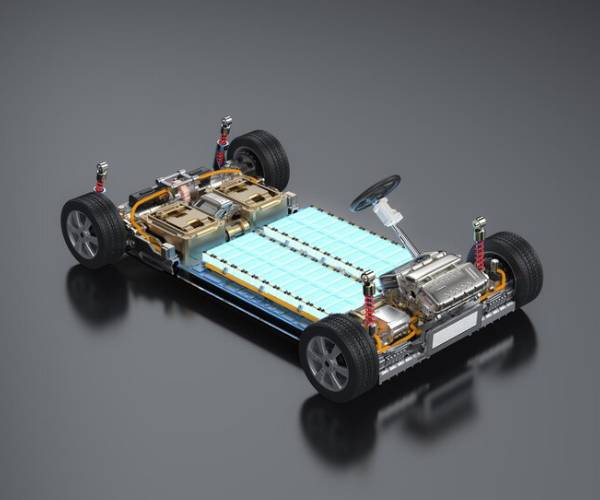 Certified A-grade mechanic completing an EV battery analysis report